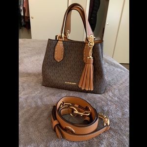Michael Kors small Brooklyn logo satchel